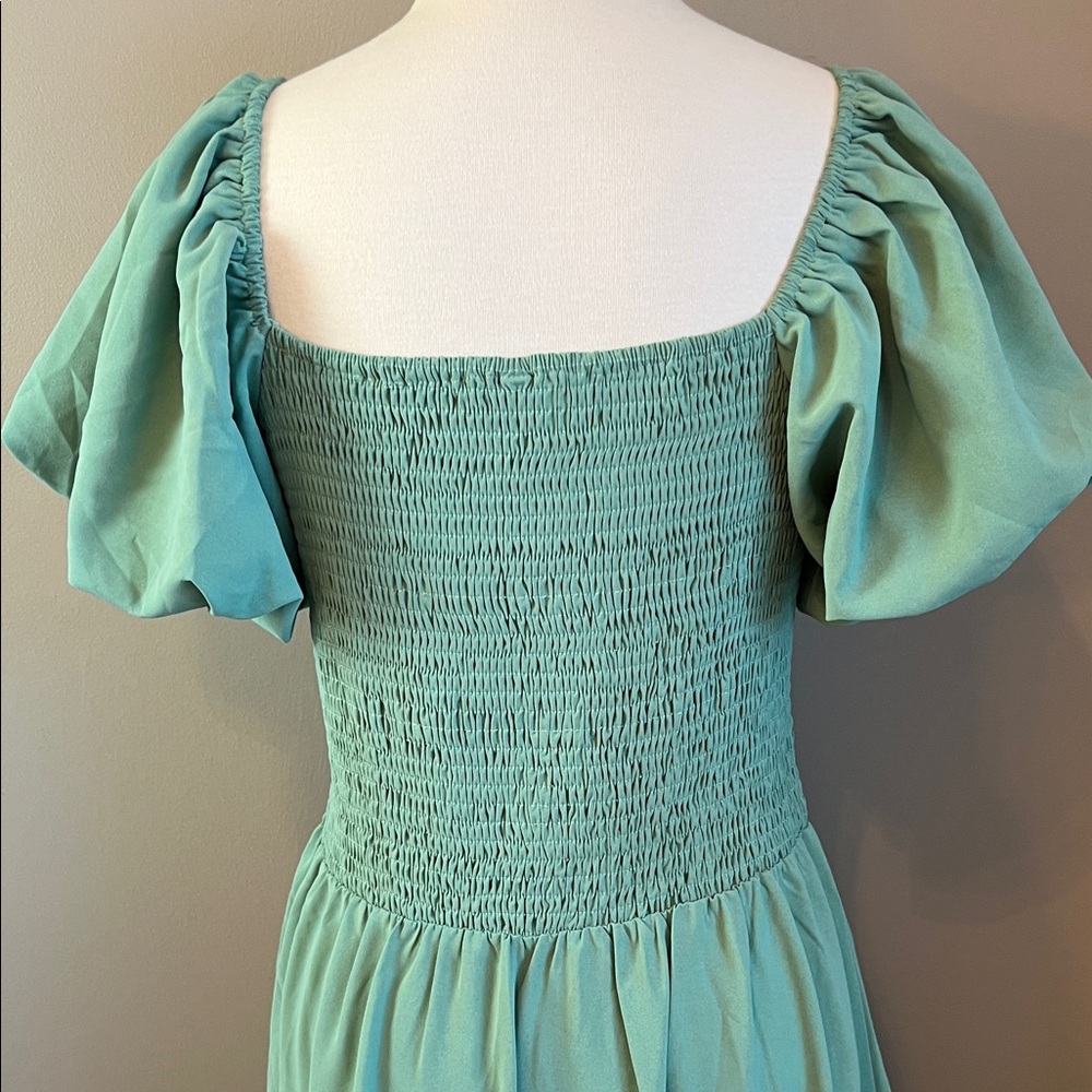Pretty Garden Chic Puff Sleeve Maxi Dress in Green Large - Picture 7 of 11